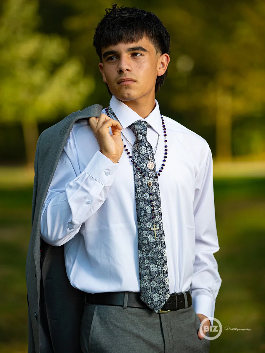 Senior portraits photograph by BIZ Photography