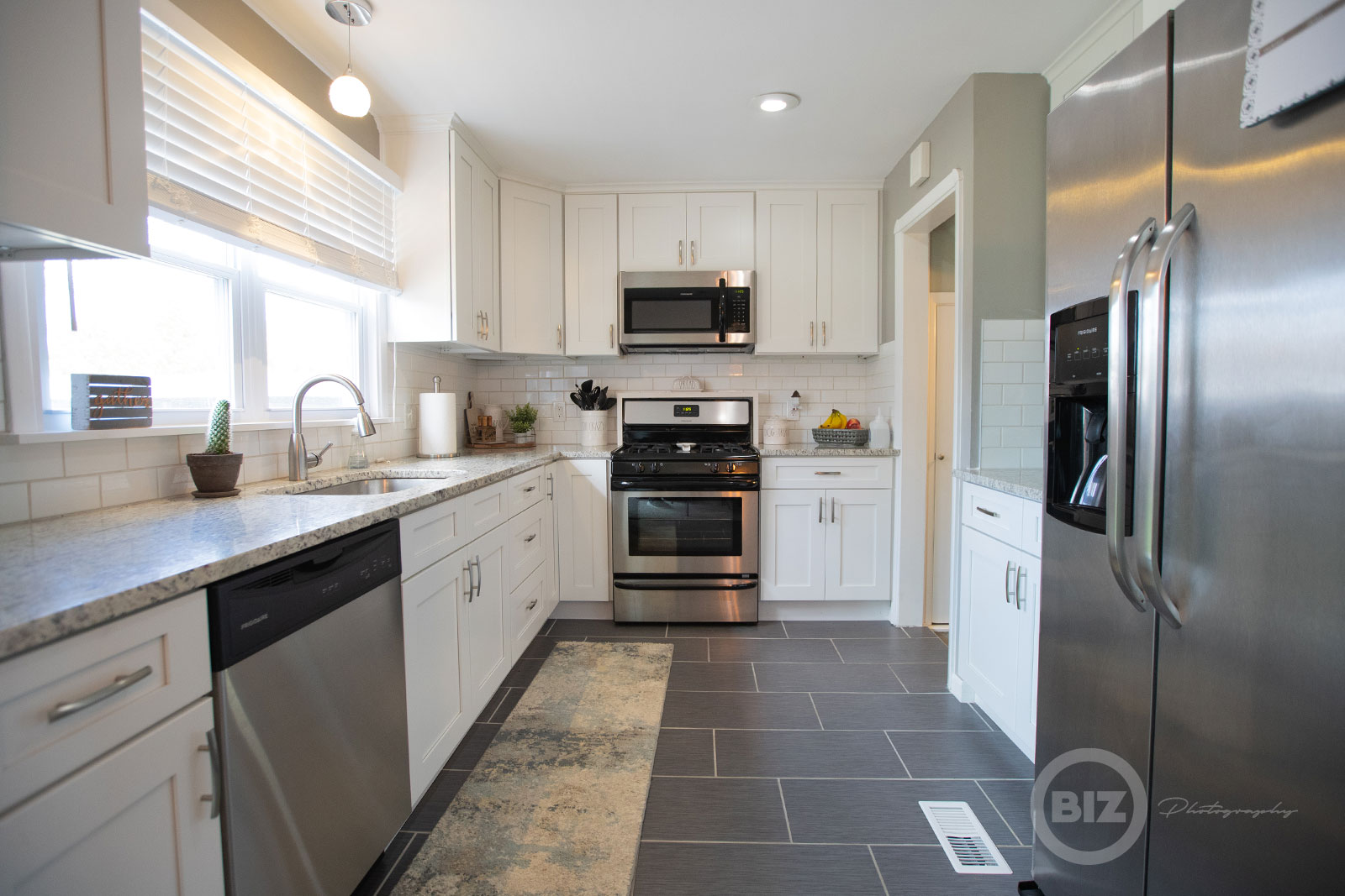 kitchen, real estate, real estate photography, home listing, sell your house, Biz photography llc, cleveland, Ohio
